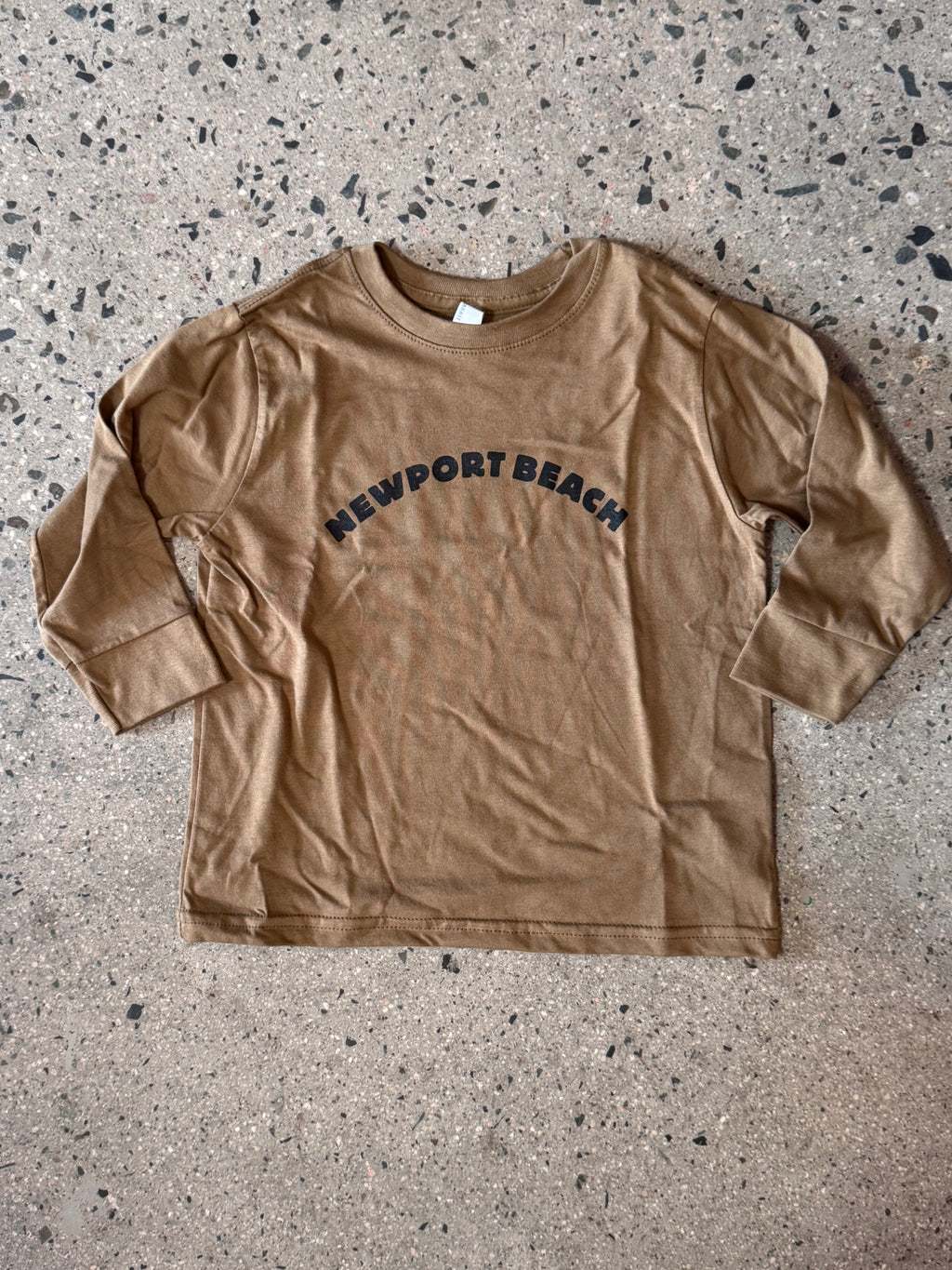 15th St KIDS Newport Beach Groovy Drip Long Sleeve BLACK on GOLDEN BROWN