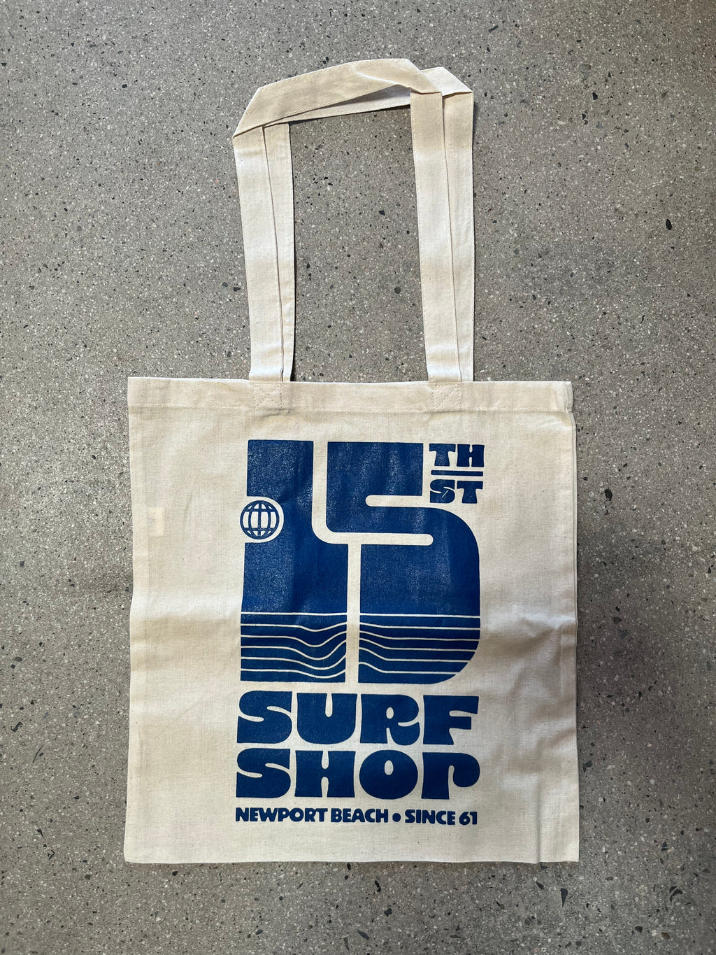 15th St Groovy Drip MEDIUM TOTE BAG