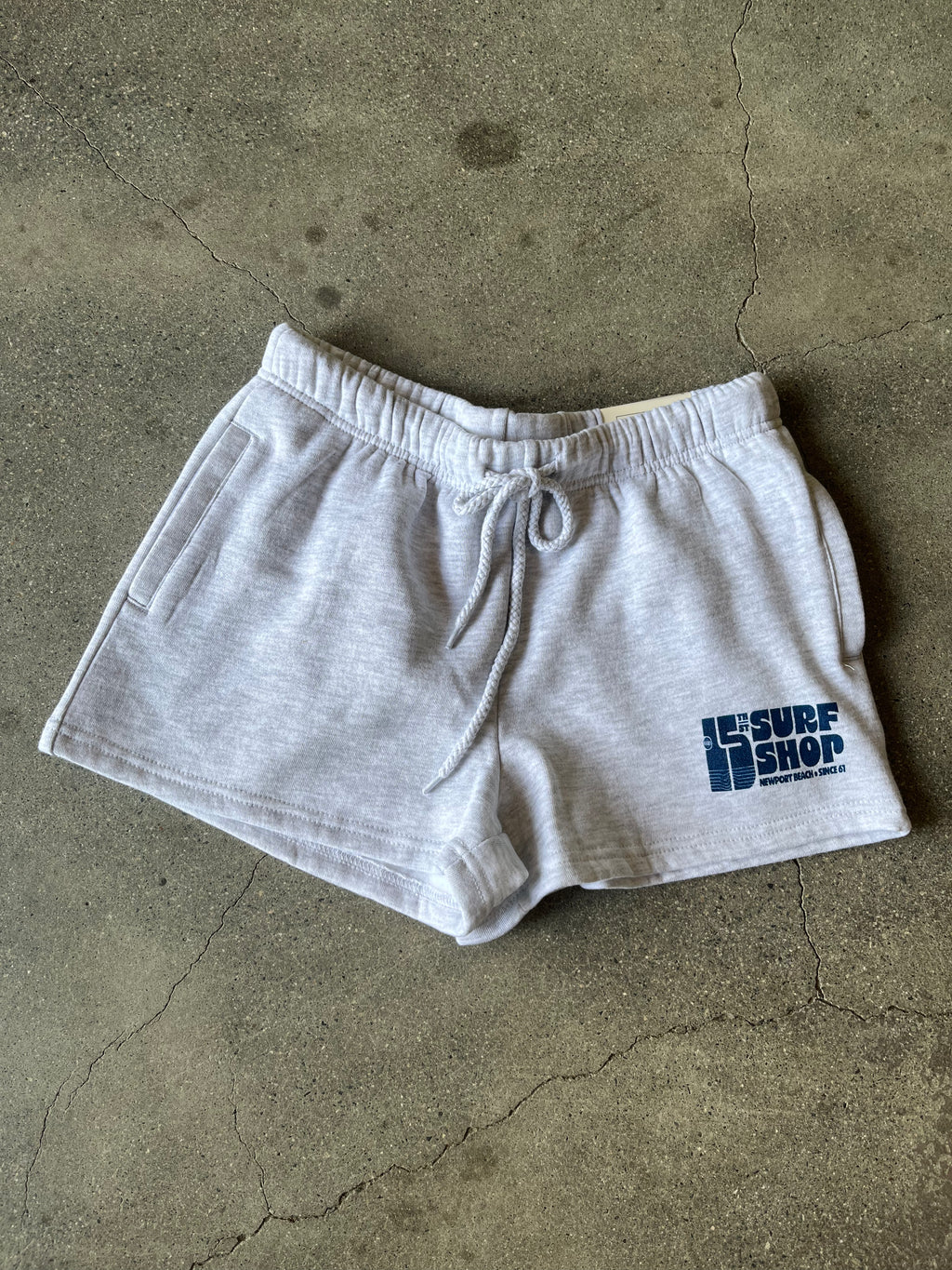 15th St WOMEN Groovy Drip Side Pocket Fleece Shorts ICE HEATHER